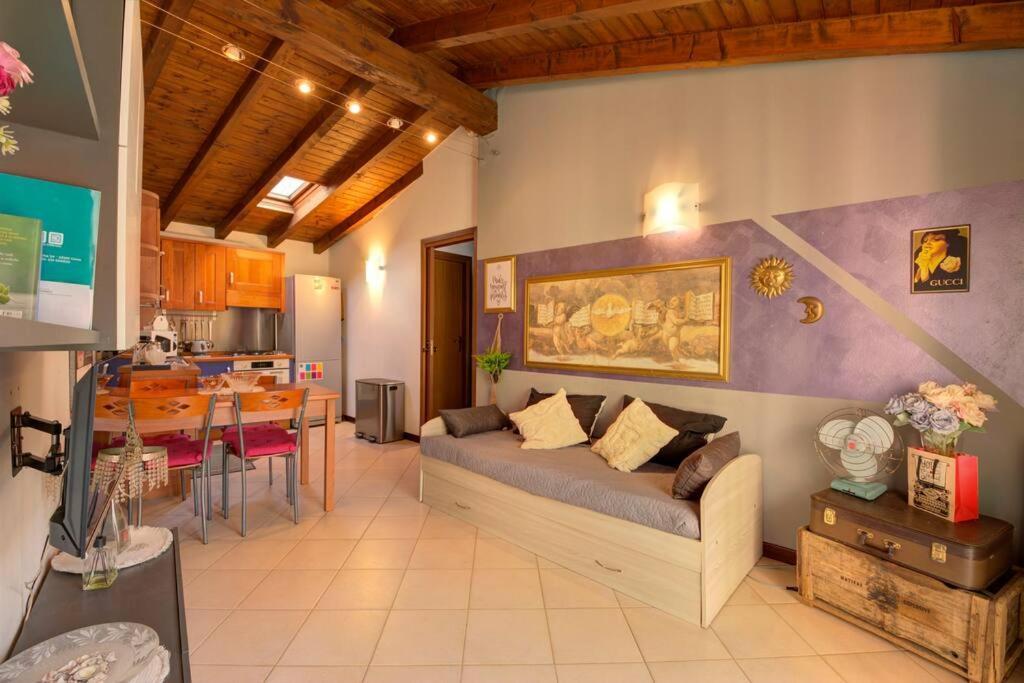 Casa Vacanza Angolo Della Corte Apartman Como Kültér fotó